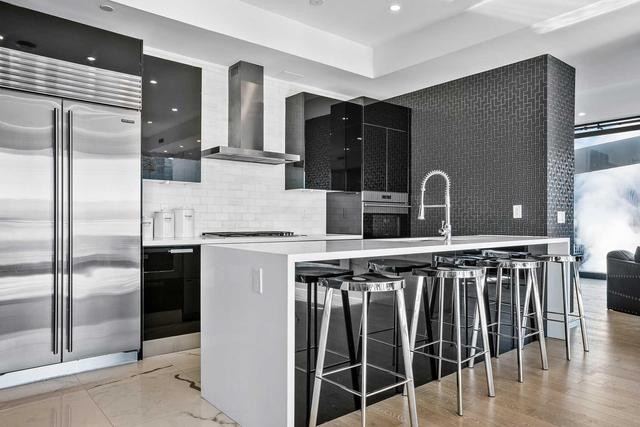4202 - 224 King St W, Condo with 3 bedrooms, 3 bathrooms and 2 parking in Toronto ON | Image 6