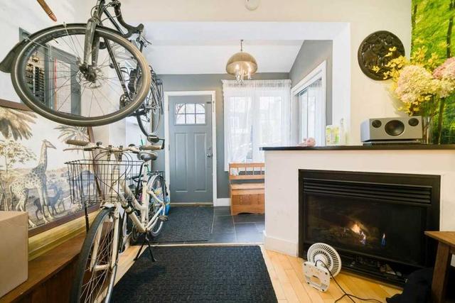 6 Minto St, House semidetached with 3 bedrooms, 2 bathrooms and 0 parking in Toronto ON | Image 23
