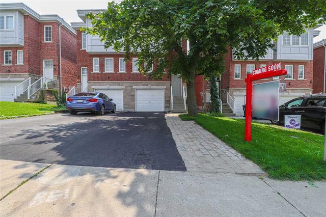 61 Halsey Ave, House semidetached with 3 bedrooms, 3 bathrooms and 4 parking in Toronto ON | Image 12