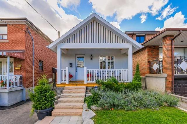 530 Westmount Ave, House detached with 1 bedrooms, 1 bathrooms and 1 parking in Toronto ON | Image 1