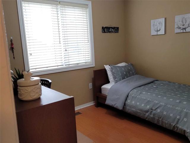 50 - 45 Bristol Rd E, Townhouse with 3 bedrooms, 2 bathrooms and 2 parking in Mississauga ON | Image 6