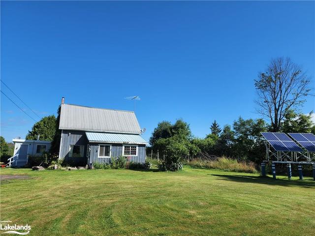 1678 Fern Glen Road, House attached with 3 bedrooms, 1 bathrooms and 10 parking in Perry ON | Image 32