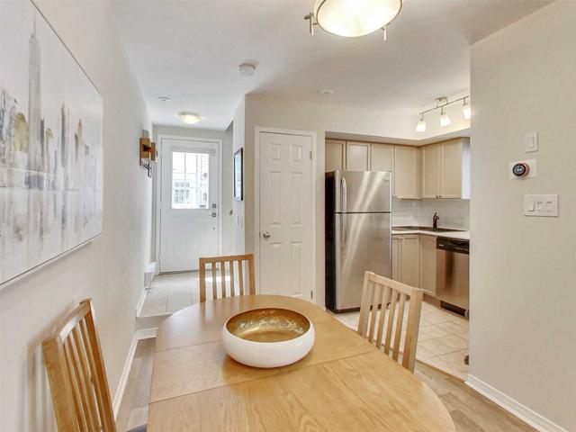 125 - 20 Merchant Lane, Townhouse with 2 bedrooms, 2 bathrooms and 1 parking in Toronto ON | Image 7