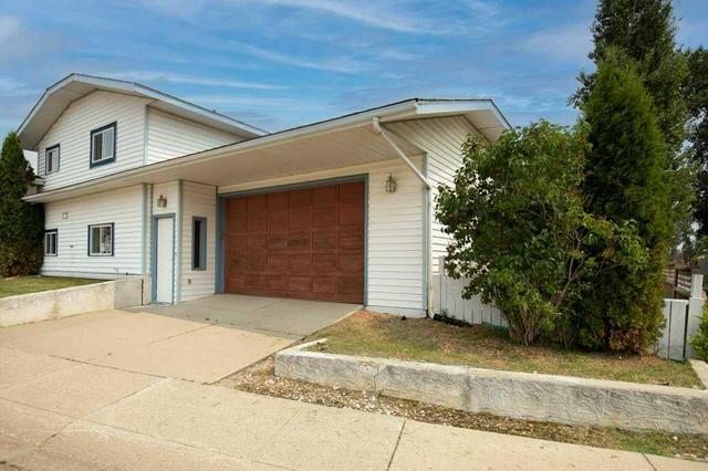 122 Gilbert Crescent, House detached with 4 bedrooms, 2 bathrooms and 4 parking in Red Deer AB | Image 27