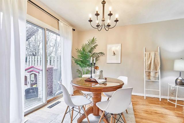 53 Anaconda Ave, House semidetached with 3 bedrooms, 1 bathrooms and 2 parking in Toronto ON | Image 2