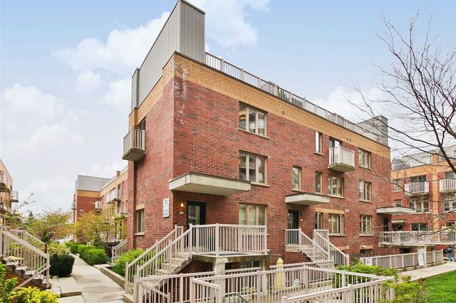220 - 11 Ruttan St, Townhouse with 2 bedrooms, 2 bathrooms and 1 parking in Toronto ON | Image 28