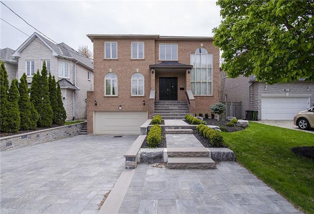 363 Princess Ave, House detached with 5 bedrooms, 7 bathrooms and 4 parking in Toronto ON | Image 1