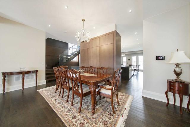 29 Sunshine St, House detached with 4 bedrooms, 5 bathrooms and 6 parking in Toronto ON | Image 39