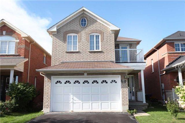 8 Tinsmith St, House detached with 3 bedrooms, 3 bathrooms and 4 parking in Brampton ON | Image 1