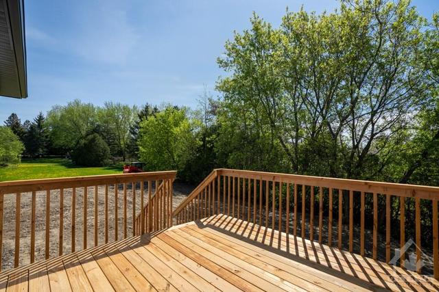 8096 Victoria Street, House detached with 3 bedrooms, 3 bathrooms and 8 parking in Ottawa ON | Image 30