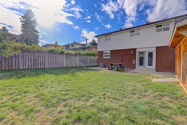 75 Elgin Dr, House detached with 4 bedrooms, 2 bathrooms and 3 parking in Brampton ON | Image 10