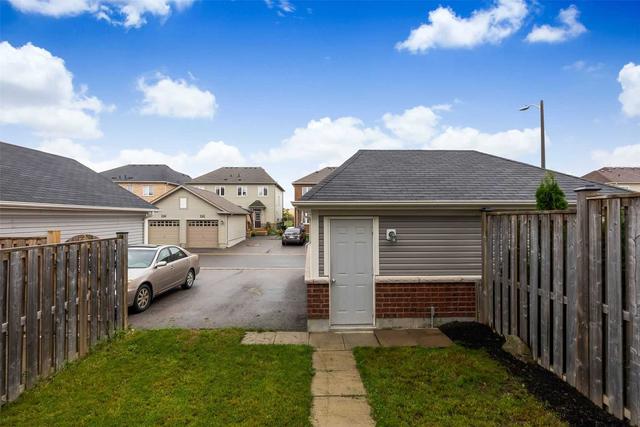 63 Ted Miller Cres, House semidetached with 3 bedrooms, 3 bathrooms and 2 parking in Clarington ON | Image 18