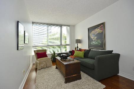 th 2 - 11 Broadway Ave, Townhouse with 2 bedrooms, 2 bathrooms and 1 parking in Toronto ON | Image 7