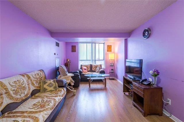 1003 - 330 Mccowan Rd, Condo with 2 bedrooms, 2 bathrooms and 1 parking in Toronto ON | Image 4