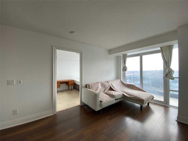 928 - 25 Greenview Ave, Condo with 2 bedrooms, 2 bathrooms and 1 parking in Toronto ON | Image 4