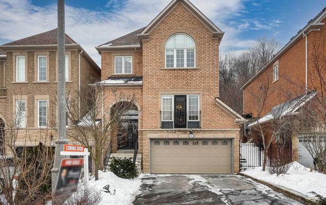 8 Harvest Crt, House attached with 3 bedrooms, 4 bathrooms and 6 parking in Richmond Hill ON | Image 12