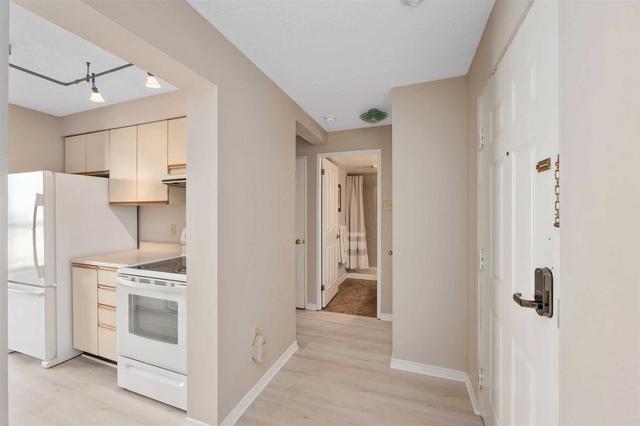 363 Colborne St, Condo with 1 bedrooms, 1 bathrooms and 1 parking in London ON | Image 8
