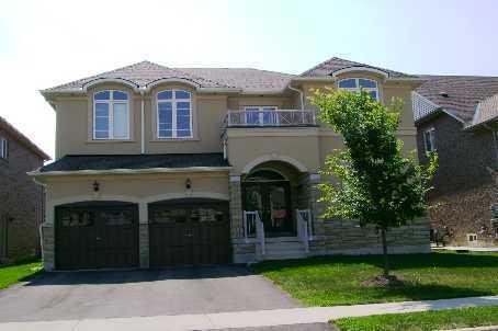 7 Aristocrat Rd S, House detached with 4 bedrooms, 4 bathrooms and 4 parking in Brampton ON | Image 1