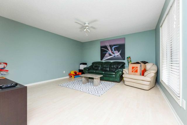 56 Stoneledge Circ, House detached with 3 bedrooms, 2 bathrooms and 3 parking in Brampton ON | Image 27