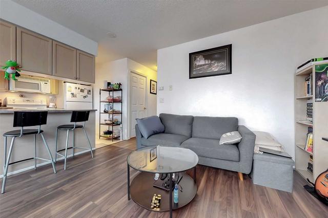 1504 - 909 Bay St, Condo with 0 bedrooms, 1 bathrooms and 1 parking in Toronto ON | Image 17