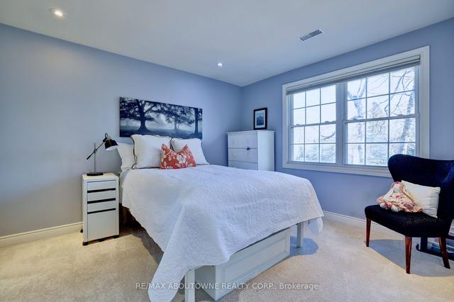 315 Benita Crt, House detached with 5 bedrooms, 5 bathrooms and 6 parking in Oakville ON | Image 21