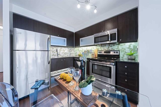 2901 - 2015 Sheppard Ave E, Condo with 1 bedrooms, 1 bathrooms and 1 parking in Toronto ON | Image 7