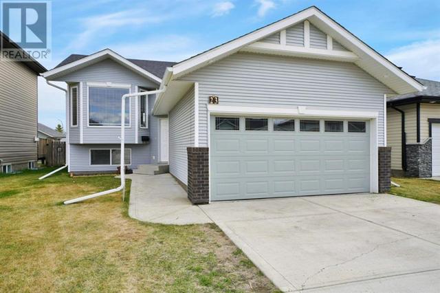 23 Kind Close, House detached with 3 bedrooms, 2 bathrooms and 6 parking in Red Deer AB | Card Image