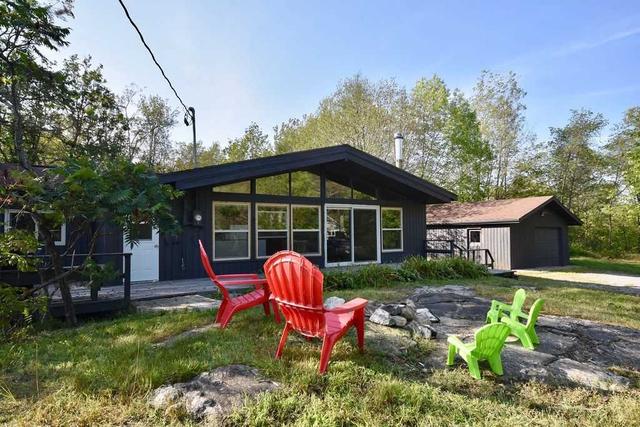 1083 Buckeye Rd N, House detached with 3 bedrooms, 1 bathrooms and 8 parking in Muskoka Lakes ON | Image 6