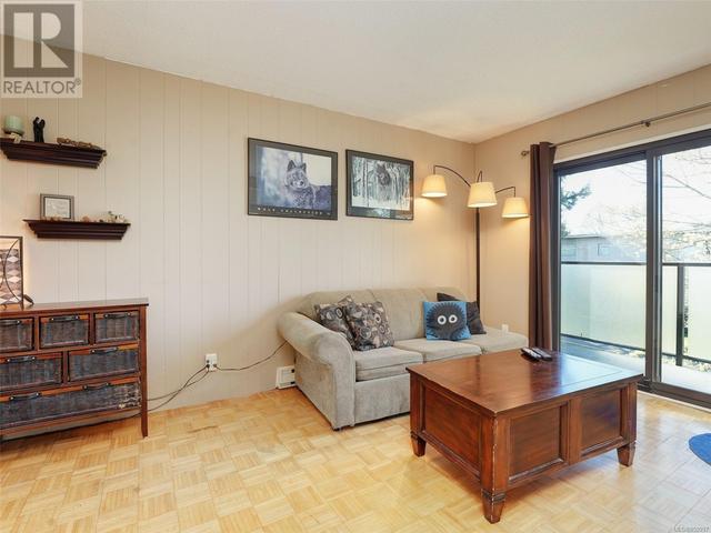 44 - 477 Lampson St, Condo with 3 bedrooms, 1 bathrooms and 1 parking in Esquimalt BC | Image 10