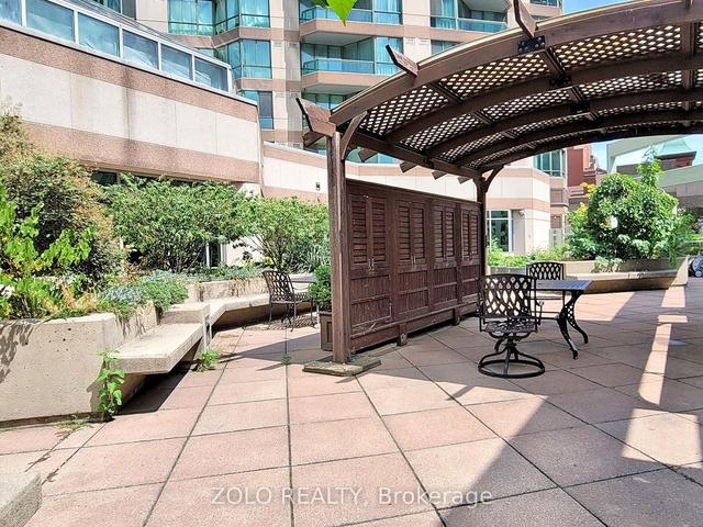 1010 - 38 Elm St, Condo with 1 bedrooms, 1 bathrooms and 0 parking in Toronto ON | Image 28