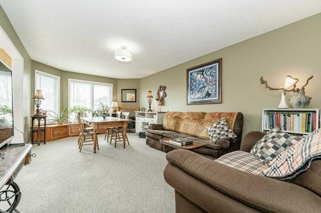 155 Swift Cres, House detached with 3 bedrooms, 4 bathrooms and 3.5 parking in Guelph ON | Image 38