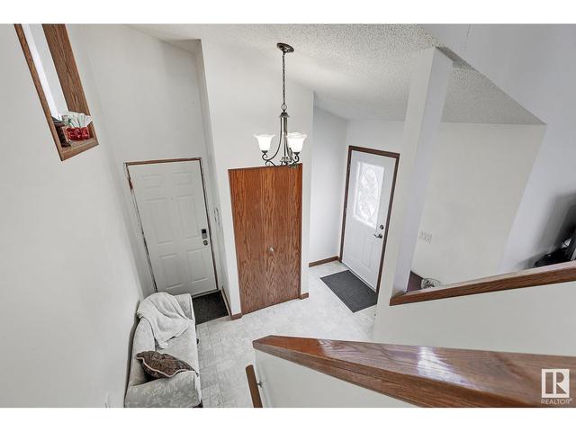 16812 95 St Nw, House detached with 3 bedrooms, 2 bathrooms and null parking in Edmonton AB | Image 30