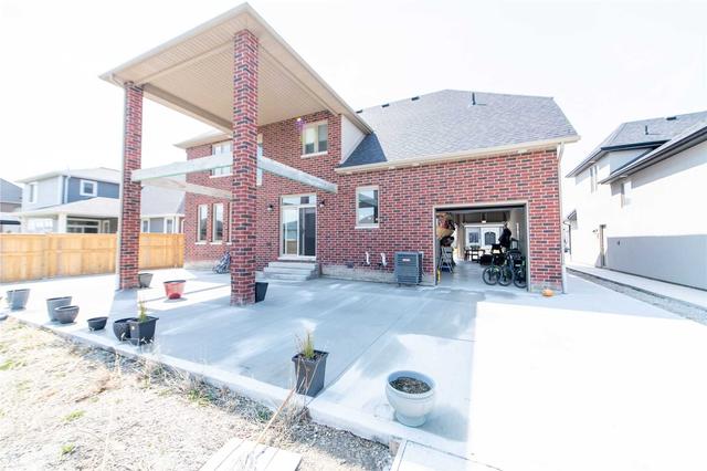 934 Chateau Ave, House detached with 4 bedrooms, 6 bathrooms and 10 parking in Windsor ON | Image 35