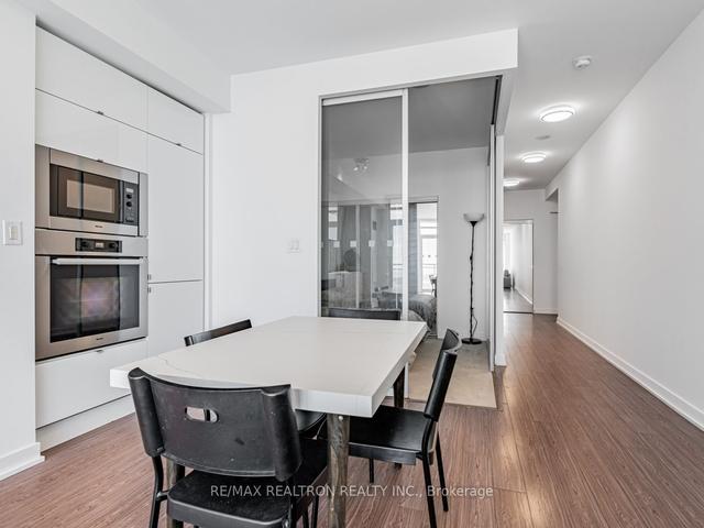 3507 - 21 Iceboat Terr, Condo with 1 bedrooms, 1 bathrooms and 1 parking in Toronto ON | Image 24