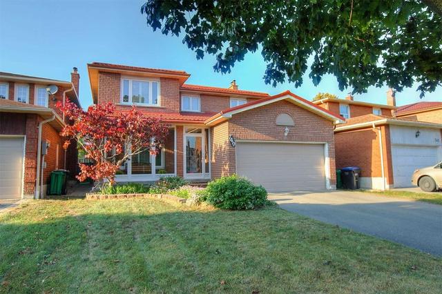 749 Guild Crt, House detached with 4 bedrooms, 4 bathrooms and 4 parking in Mississauga ON | Image 12