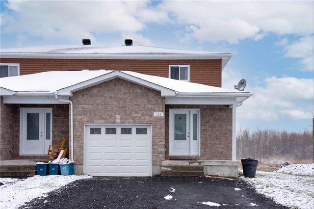 113 French Avenue, Home with 3 bedrooms, 3 bathrooms and 6 parking in South Stormont ON | Image 1