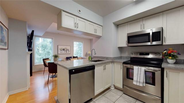 639 - 3 Everson Dr, Townhouse with 2 bedrooms, 2 bathrooms and 1 parking in Toronto ON | Image 14