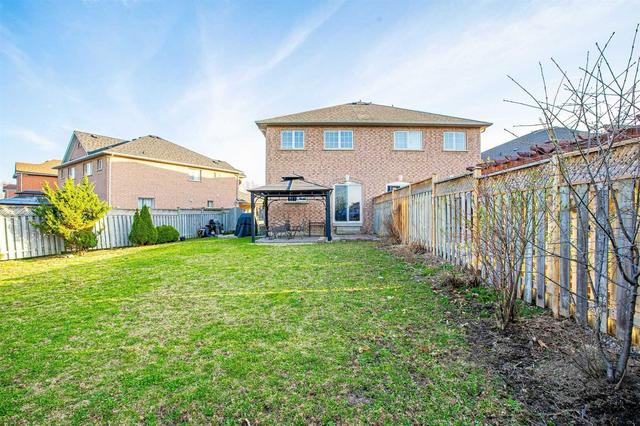 80 Olympia Cres, House semidetached with 3 bedrooms, 4 bathrooms and 5 parking in Brampton ON | Image 32