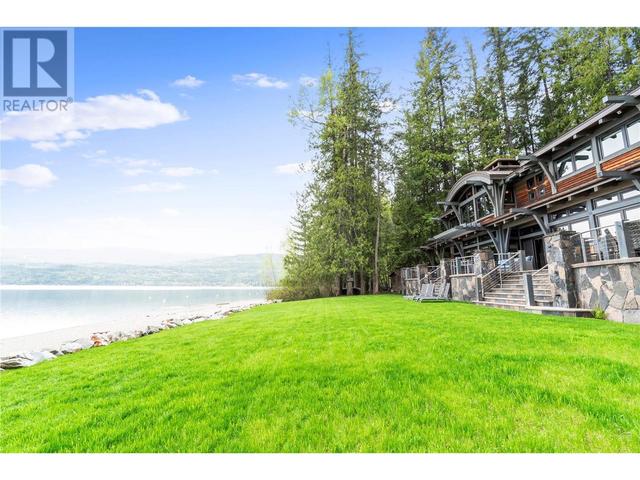 2 - 7220 Welch Road, House detached with 5 bedrooms, 2 bathrooms and 12 parking in Columbia Shuswap F BC | Image 7