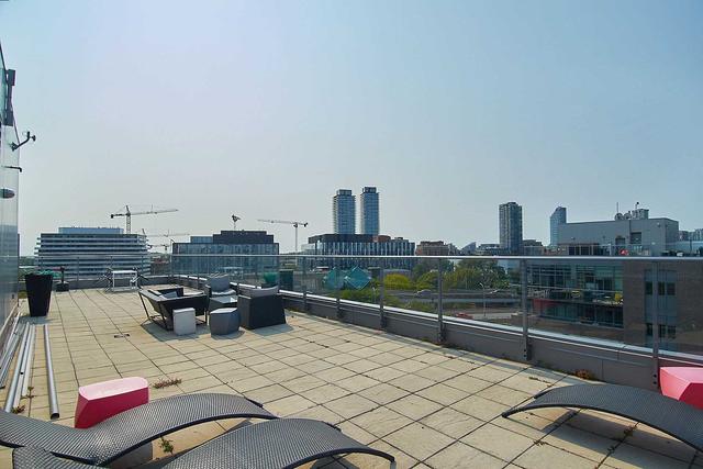 210 - 569 King St E, Condo with 1 bedrooms, 1 bathrooms and 0 parking in Toronto ON | Image 5