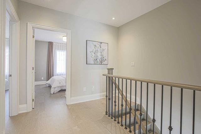 28 Active Rd, Townhouse with 4 bedrooms, 5 bathrooms and 4 parking in Markham ON | Image 6
