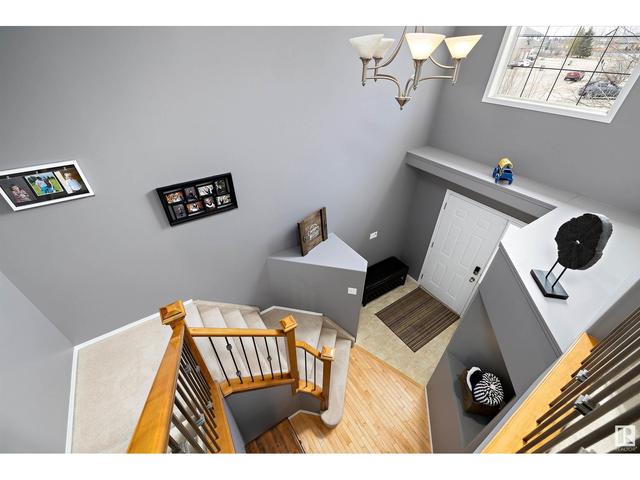 9404 106 Av, House detached with 3 bedrooms, 2 bathrooms and null parking in Morinville AB | Image 21