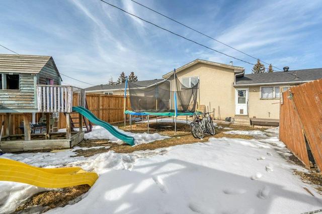 5227 5 Avenue Se, House detached with 5 bedrooms, 1 bathrooms and 2 parking in Calgary AB | Image 31