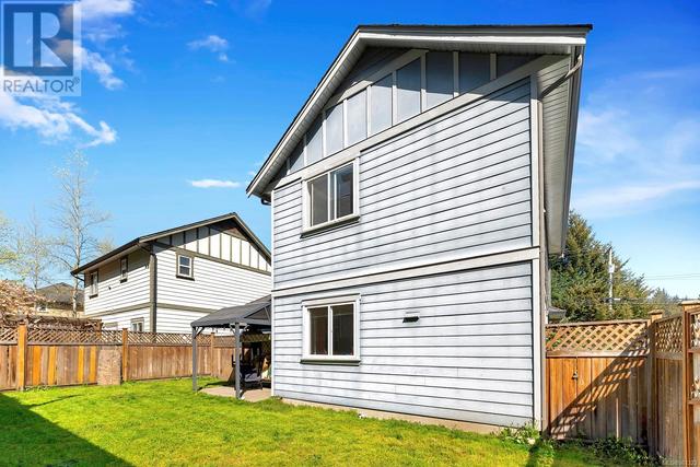 615 Treanor Ave, House detached with 3 bedrooms, 3 bathrooms and 2 parking in Langford BC | Image 22