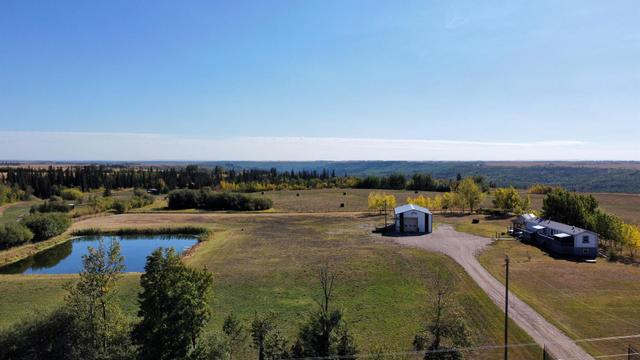 50047 Twp 820, House detached with 3 bedrooms, 2 bathrooms and 20 parking in Saddle Hills County AB | Image 40