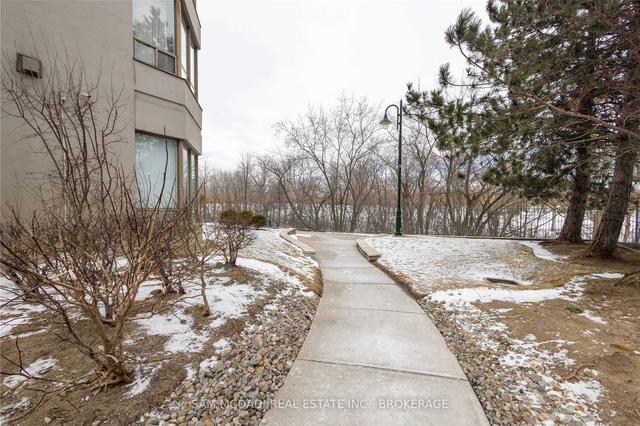 1712 - 168 Bonis Ave, Condo with 3 bedrooms, 2 bathrooms and 2 parking in Toronto ON | Image 30