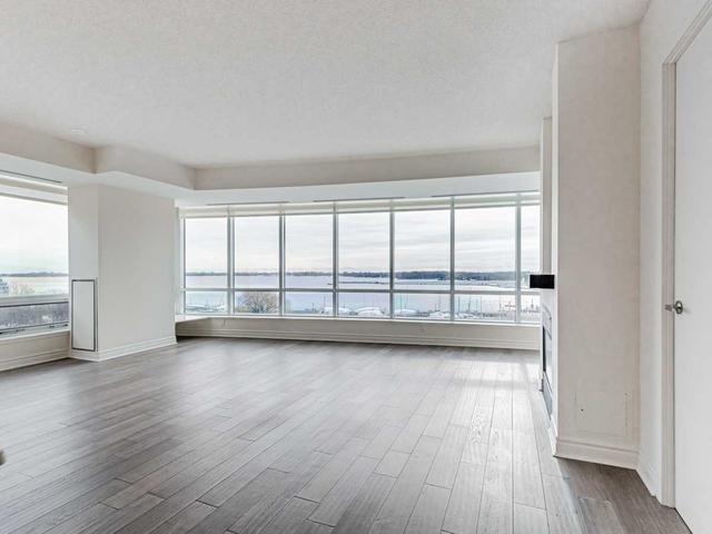 801w - 500 Queens Quay W, Condo with 3 bedrooms, 3 bathrooms and 2 parking in Toronto ON | Image 4