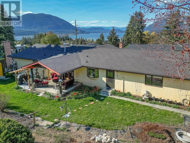 1880 2 Avenue Se, House detached with 4 bedrooms, 3 bathrooms and 6 parking in Salmon Arm BC | Image 64