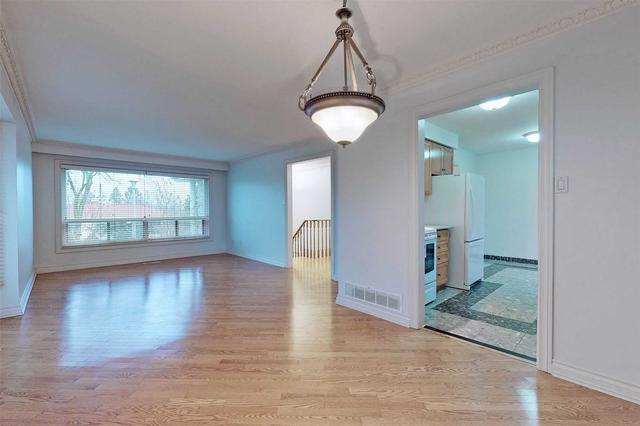 toronto - 74 Creekwood Dr, House detached with 4 bedrooms, 3 bathrooms and 4 parking in Toronto ON | Image 31