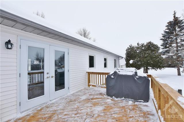 2921 Danbury Way, House detached with 3 bedrooms, 2 bathrooms and 7 parking in Ottawa ON | Image 29